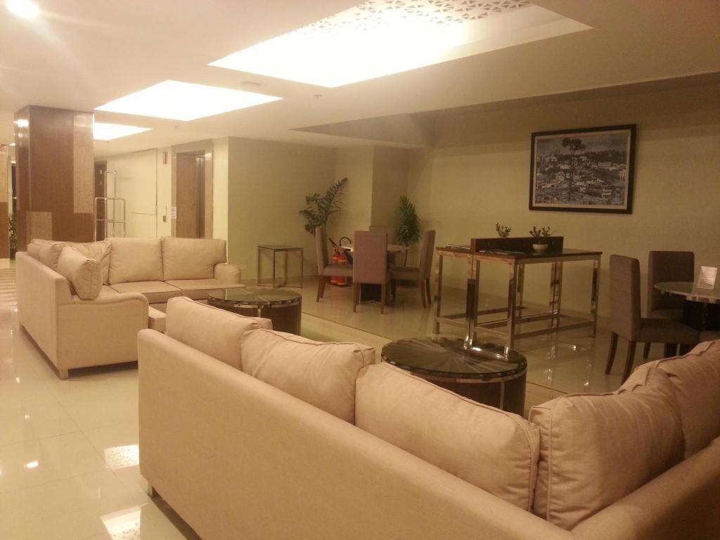 Hotel Veniz - Session Baguio City Exteriör bild