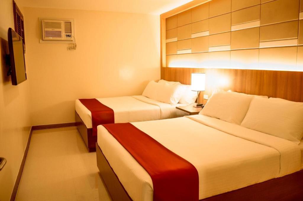 Hotel Veniz - Session Baguio City Exteriör bild