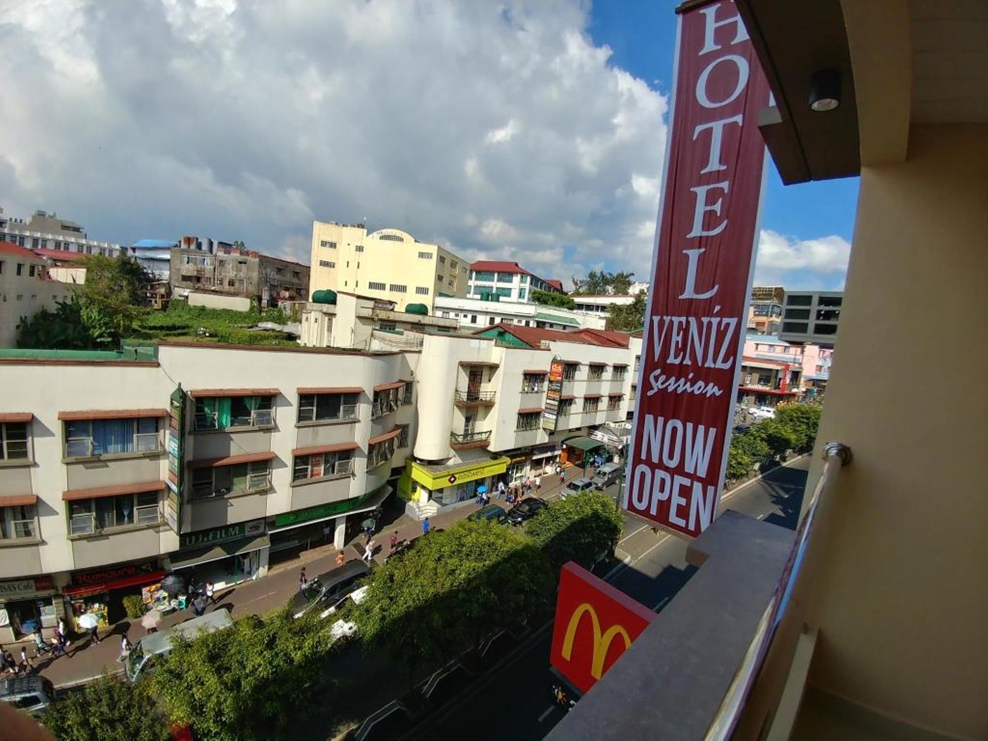 Hotel Veniz - Session Baguio City Exteriör bild